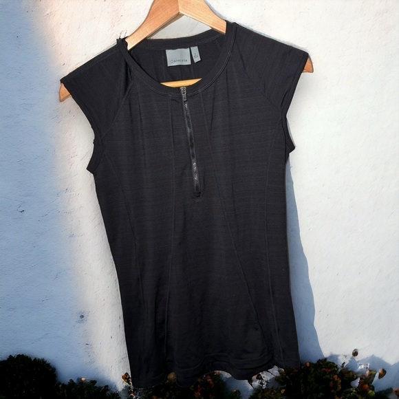 Tops - Athleta Pacifica UPF Short Sleeve Top S